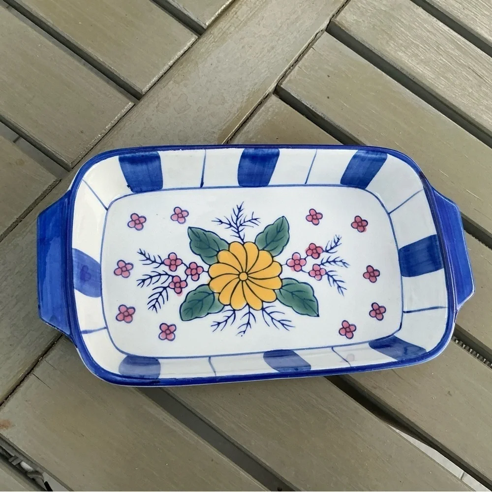 Blue Daisy Flowers Yellow And White Floral Ceramic Baking Dish